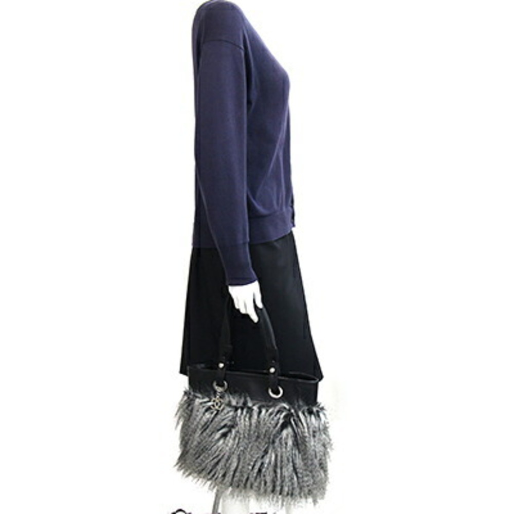 CHANEL Black Leather Logo Shoulder Bag - Picture 10 of 10